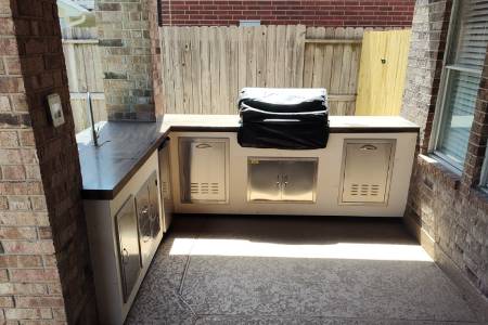 Outdoor Kitchens Thumbnail